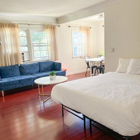 Charming Century City Condo 로스앤젤레스 외부 사진